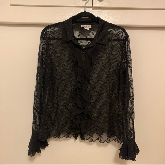 Vintage Tops - vintage lace ruffle top